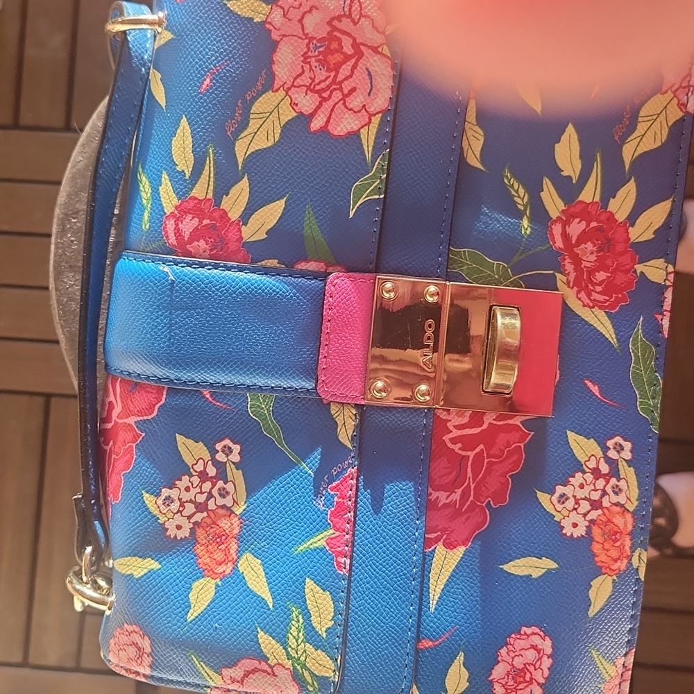Mint condition ludo purse